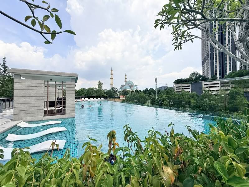 Servis Apartment untuk Dijual di Met 1 Residences - Noor Hidayah Mohamad Noor - Pool - PropertyGuru.com.my