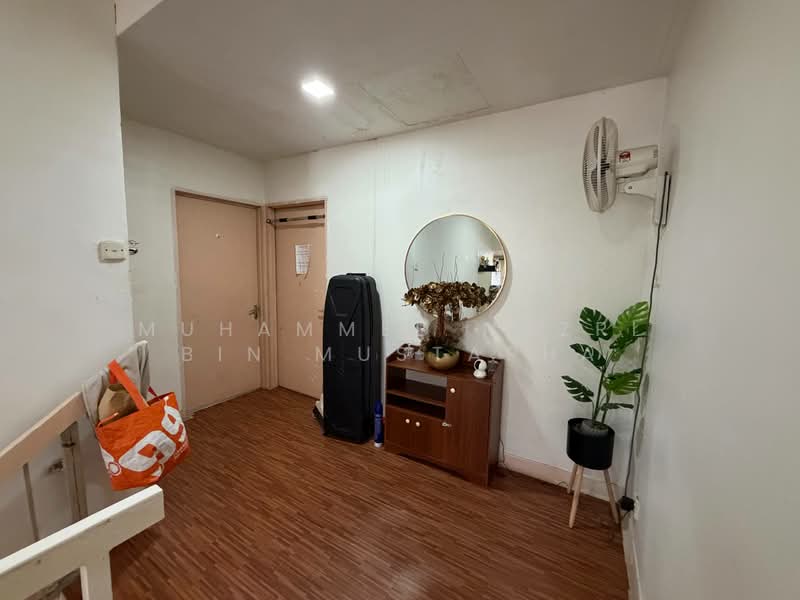 Rumah Teres 2 Tingkat untuk Dijual di Taman Bukit Chedang (Seremban) - Muhammed Nazri bin Mustapha - Entrance - PropertyGuru.com.my