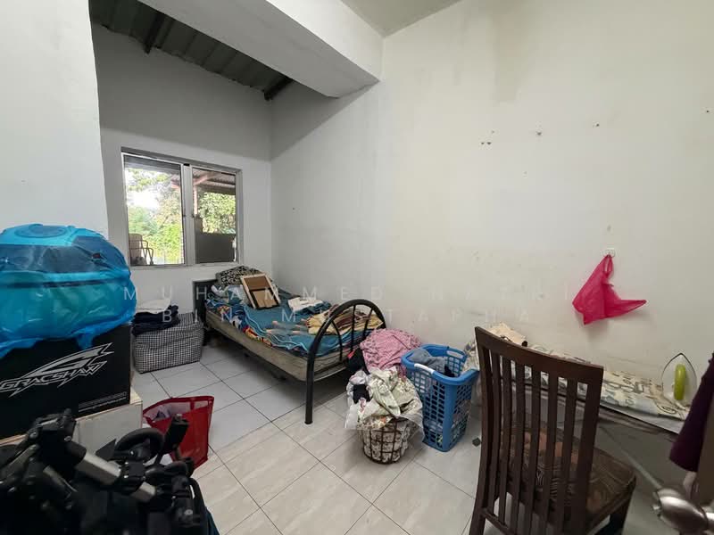 Rumah Teres 2 Tingkat untuk Dijual di Taman Bukit Chedang (Seremban) - Muhammed Nazri bin Mustapha - Bedroom - PropertyGuru.com.my