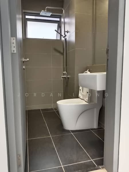 Condominium for Rent at Lakefront Residence - Jordan Leong - Bathroom - PropertyGuru.com.my
