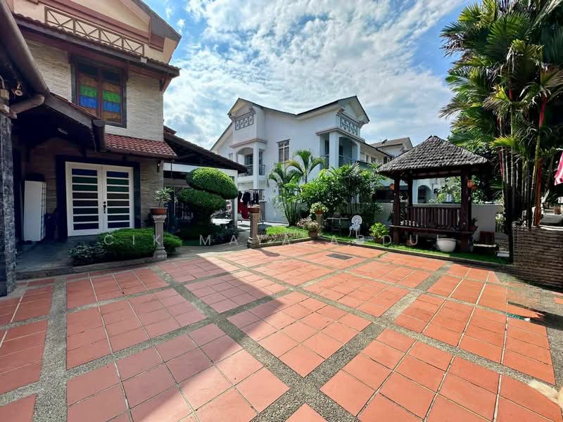 Rumah Berkembar untuk Dijual di Ampang (Selangor) - Cik Maya Abdul - Exterior - PropertyGuru.com.my