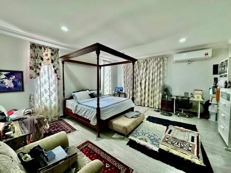 Rumah Berkembar untuk Dijual di Ampang (Selangor) - Cik Maya Abdul - Bedroom - PropertyGuru.com.my
