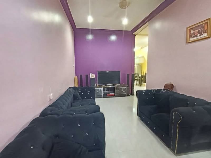 1-storey Terraced House for Sale in Menglembu (Perak) - Michelle Cheng - Living Room - PropertyGuru.com.my