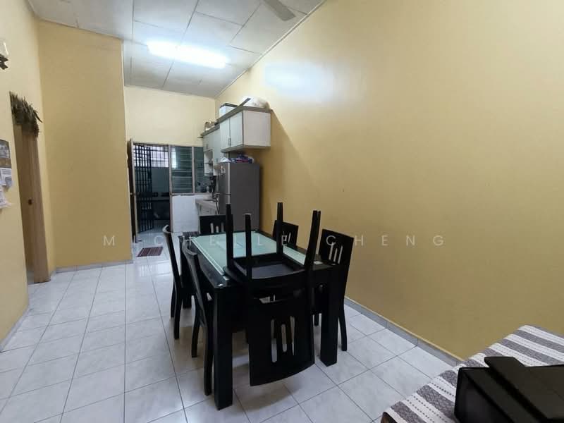 1-storey Terraced House for Sale in Menglembu (Perak) - Michelle Cheng - Dining Room - PropertyGuru.com.my