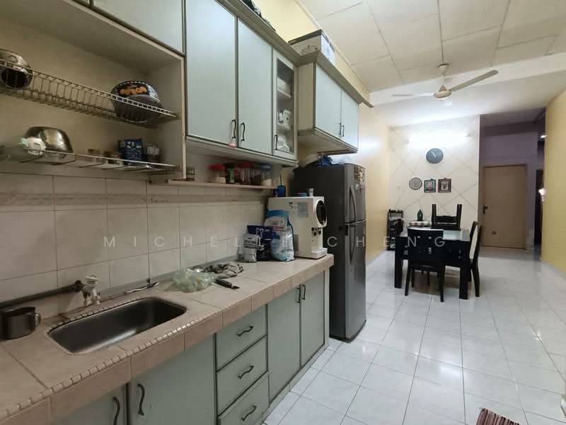 1-storey Terraced House for Sale in Menglembu (Perak) - Michelle Cheng - Kitchen - PropertyGuru.com.my