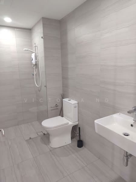 Servis Apartment untuk Disewa di Hill10 Residence @ i-City - Victoria Ng - Bathroom - PropertyGuru.com.my