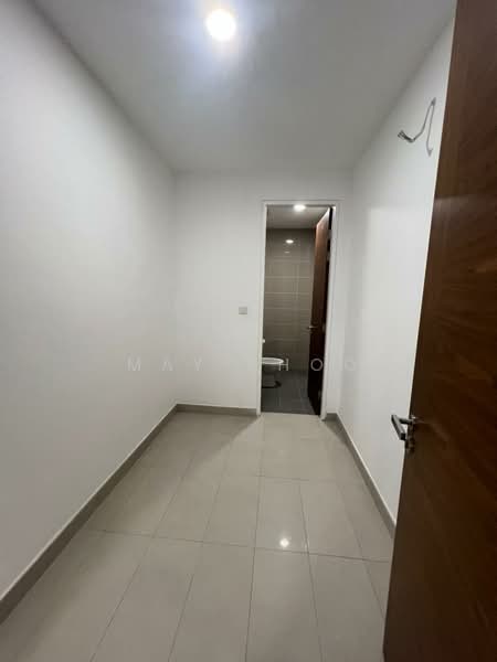 Service Residence for Sale at The Astaka @ 1 Bukit Senyum - May Khoo - Corridor - PropertyGuru.com.my