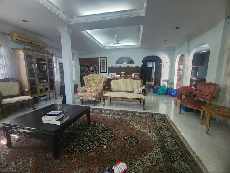 Rumah Banglo untuk Dijual di Kampung Tunku (Petaling Jaya) - Sue Ahmad - Living Room - PropertyGuru.com.my