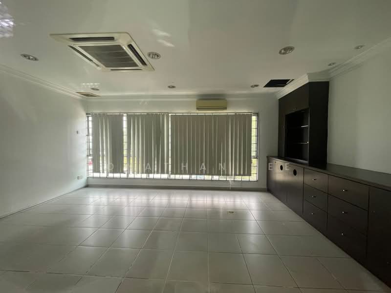 Kilang untuk Disewa di Puchong (Selangor) - Jonathan Lee - Living Room - PropertyGuru.com.my