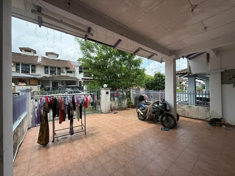 2-storey Terraced House for Sale in Johor Bahru (Johor) - Desmond Lim - Exterior - PropertyGuru.com.my