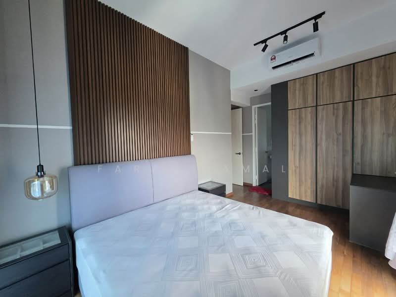 Servis Apartment untuk Dijual di Reizz Residence - Farah Kamal - Bedroom - PropertyGuru.com.my
