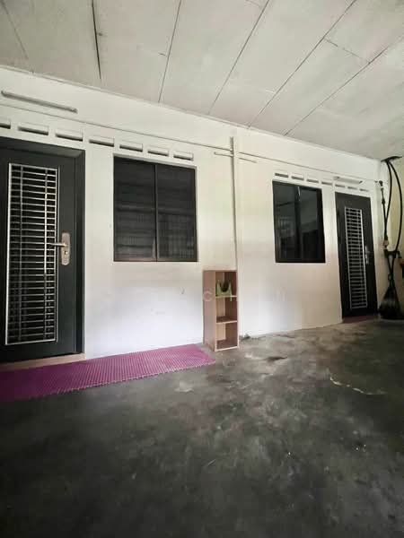 Flat for Sale at Flat Bandar Selesa Jaya @ Jalan Silat Gayong - Kuu Chin - PropertyGuru.com.my
