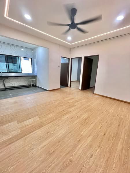 Flat for Sale at Flat Bandar Selesa Jaya @ Jalan Silat Gayong - Kuu Chin - PropertyGuru.com.my