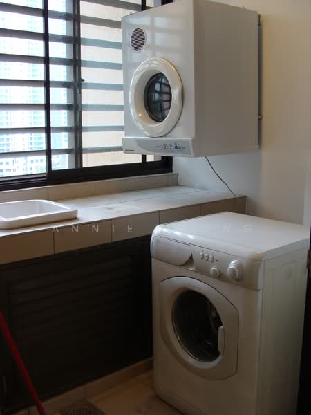 Service Residence for Rent at i-Zen @ Kiara 2 - Annie Chong - Balcony - PropertyGuru.com.my