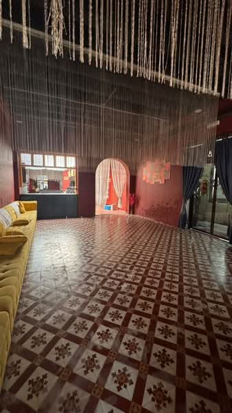 Shop / Office for Sale in Chinatown (George Town) - Lilly . - Living Room - PropertyGuru.com.my