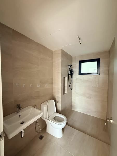 Kondominium untuk Disewa di Skyline KL - Desmond Chai - Bathroom - PropertyGuru.com.my