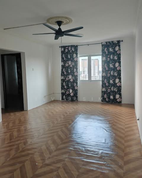 Flat for Sale at Rumah Pangsa Serantau Baru - Elvis Sim - Living Room - PropertyGuru.com.my
