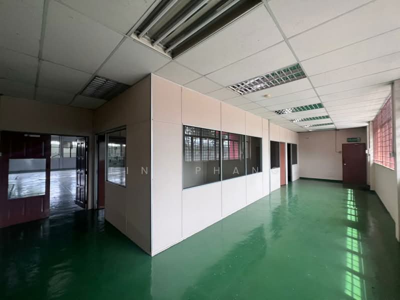 Semi-D Factory for Rent in Seksyen 24 (Shah Alam) - Tino Phang - Interior - PropertyGuru.com.my