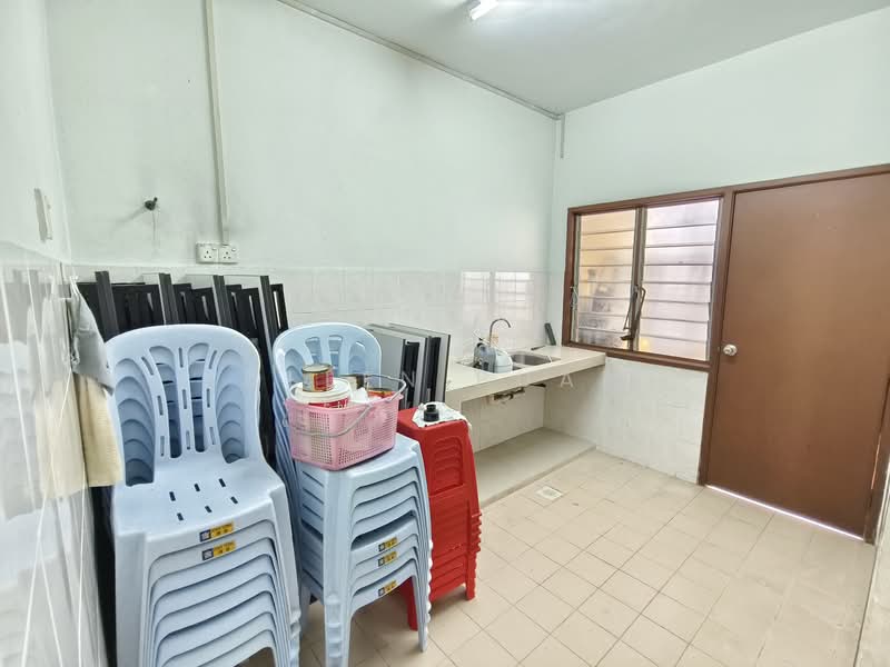 Rumah Teres untuk Dijual di Semenyih (Selangor) - Allen Puah - Kitchen - PropertyGuru.com.my