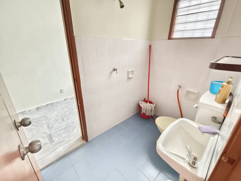 Rumah Teres untuk Dijual di Semenyih (Selangor) - Allen Puah - Bathroom - PropertyGuru.com.my