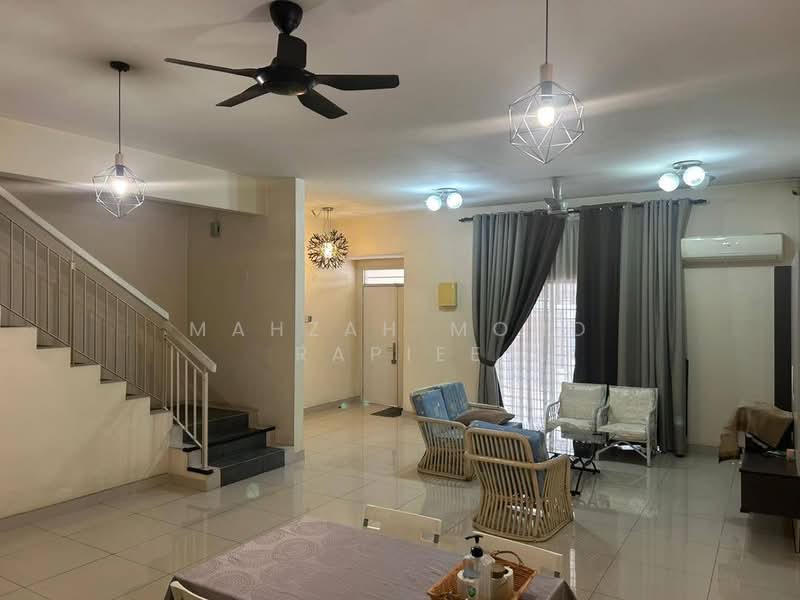 2-storey Terraced House for Sale in Damansara Damai (Damansara Damai) - Mahzah Mohd Rapiee - PropertyGuru.com.my