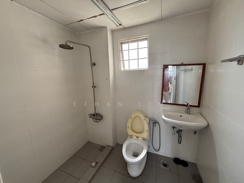 Kondominium untuk Dijual di Menara D'sara - Ethan Lim - Bathroom - PropertyGuru.com.my