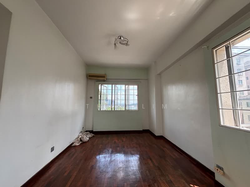 Kondominium untuk Dijual di Menara D'sara - Ethan Lim - Master room - PropertyGuru.com.my