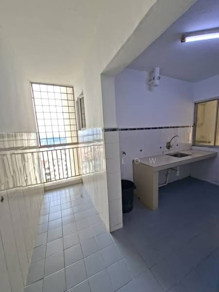 Condominium for Sale at Venice Hill - Ryan Low - Kitchen - PropertyGuru.com.my