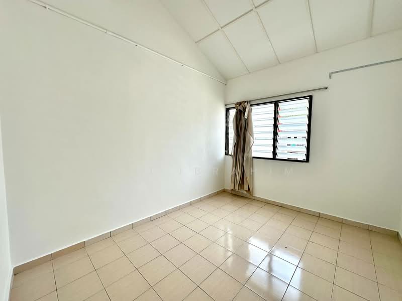 Rumah Teres 2 Tingkat untuk Dijual di Taman Melur (Ampang) - Azli Ibrahim - Interior - PropertyGuru.com.my