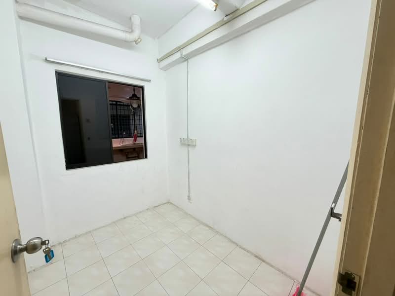 Rumah Teres 2 Tingkat untuk Dijual di Taman Kundang Jaya (Rawang) - Alice Low - Interior - PropertyGuru.com.my