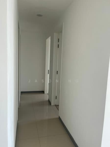 Servis Apartment untuk Disewa di United Point (Residensi Berpadu) - Jason Ng - Corridor - PropertyGuru.com.my