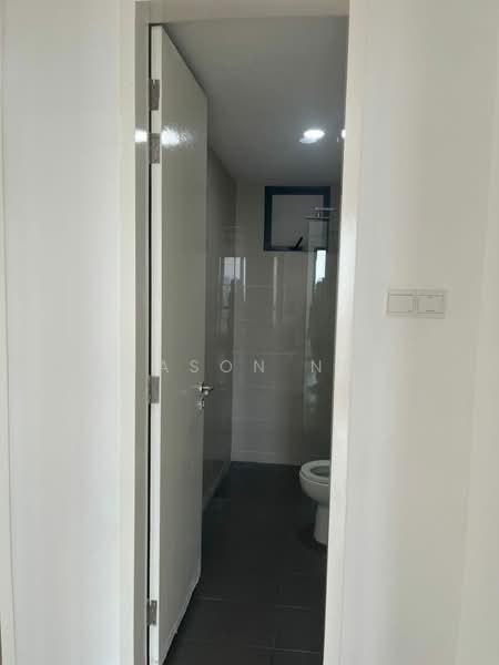 Servis Apartment untuk Disewa di United Point (Residensi Berpadu) - Jason Ng - Bathroom - PropertyGuru.com.my