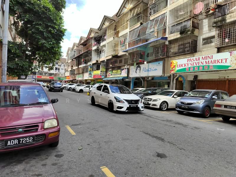 Shop for Rent in Taman Serdang Raya (Seri Kembangan) - Krystal Tiew - Exterior - PropertyGuru.com.my