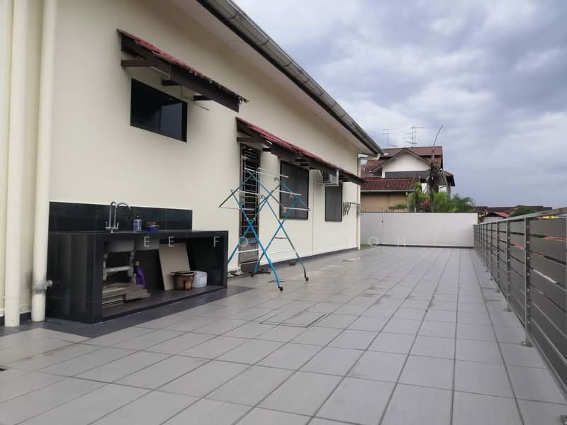 Bungalow for Sale in Taman Kebun Teh (Johor Bahru) - Ee Fong Toh - PropertyGuru.com.my
