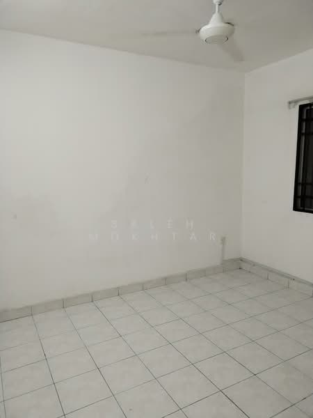 Pangsapuri untuk Dijual di Flora Damansara Apartment - Saleh Mokhtar - PropertyGuru.com.my