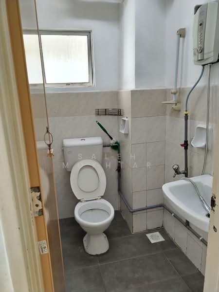 Pangsapuri untuk Dijual di Flora Damansara Apartment - Saleh Mokhtar - PropertyGuru.com.my