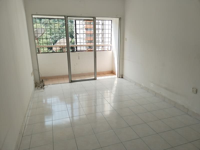 Pangsapuri untuk Dijual di Flora Damansara Apartment - Saleh Mokhtar - PropertyGuru.com.my