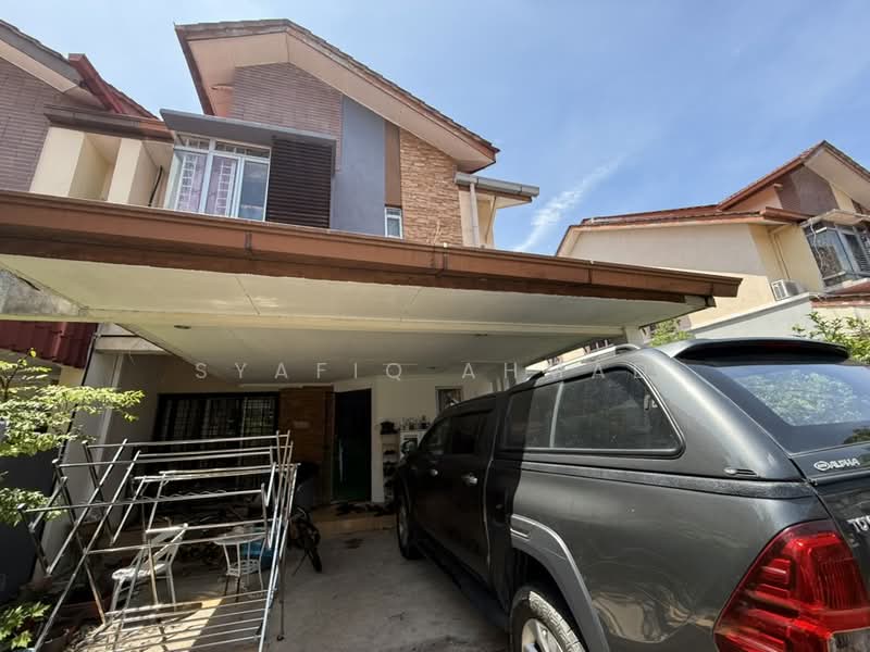 Rumah Teres 2 Tingkat untuk Dijual di Subang (Selangor) - Syafiq Ahmad - Exterior - PropertyGuru.com.my