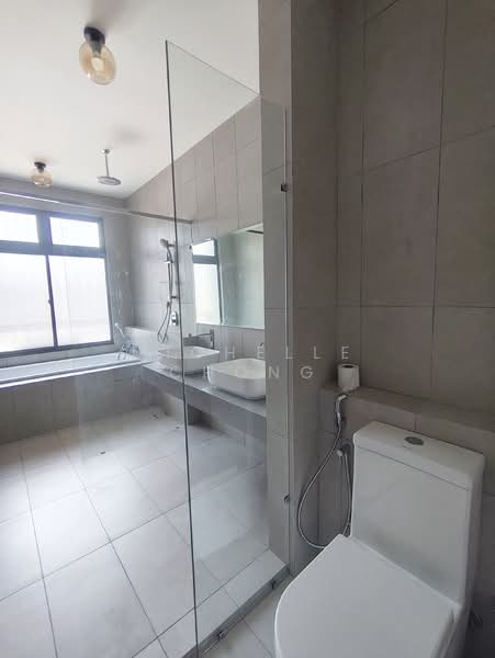 Semi-Detached House for Rent in Shah Alam (Selangor) - Michelle Chong - Bathroom - PropertyGuru.com.my