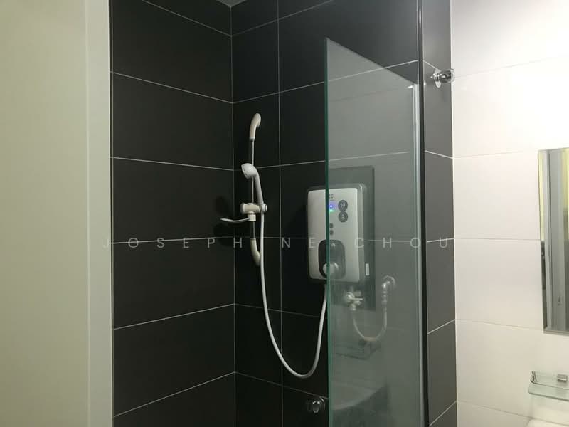 Service Residence for Rent at Utropolis Suites 2 - Josephine Chou - Bathroom - PropertyGuru.com.my