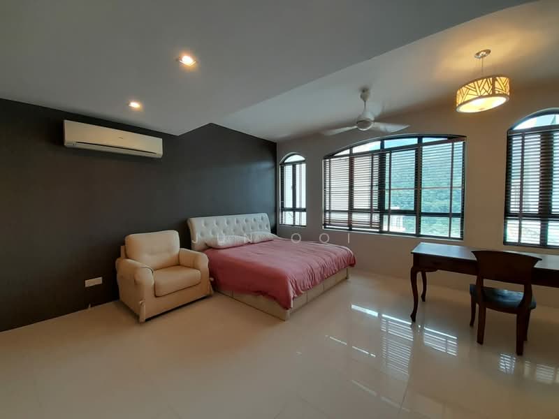 Rumah Banglo untuk Dijual di Batu Ferringhi (Penang) - Jun Ooi - Bedroom - PropertyGuru.com.my