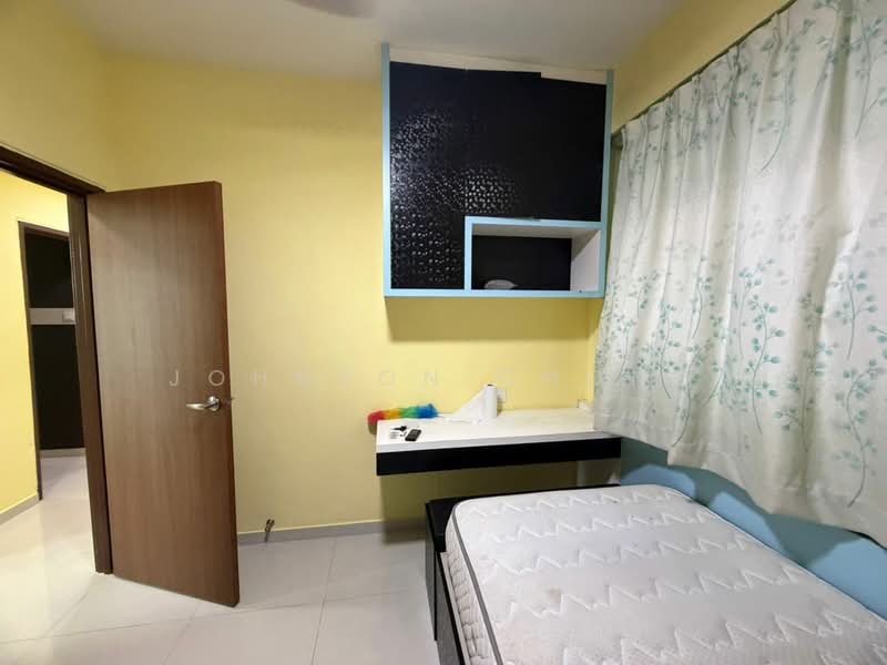 Apartment for Rent at Bayu Puteri 1 - Johnson Chong - Bedroom - PropertyGuru.com.my