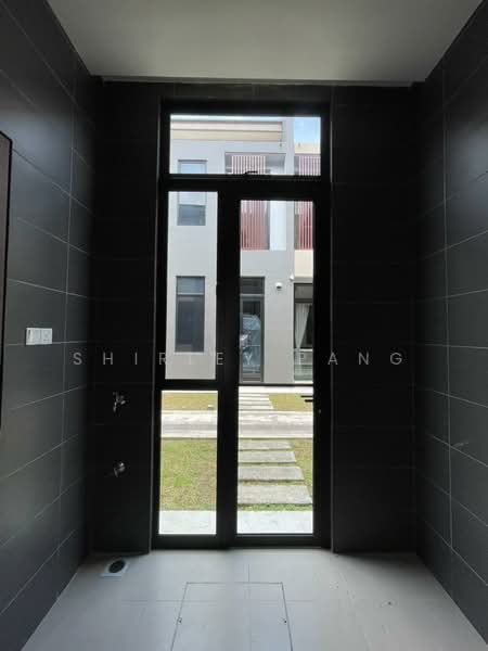 2-storey Terraced House for Sale in Puteri Harbour (Iskandar Puteri (Nusajaya)) - Shirley Pang - Entrance - PropertyGuru.com.my