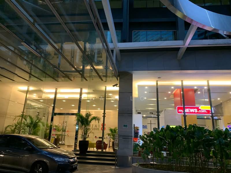 Servis Apartment untuk Disewa di Serviced Residence @ Binjai 8 - Sean Lo - Entrance - PropertyGuru.com.my