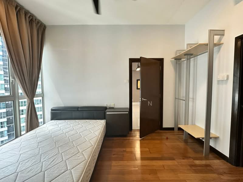 Servis Apartment untuk Disewa di Regalia Residence - Rex Tan - PropertyGuru.com.my