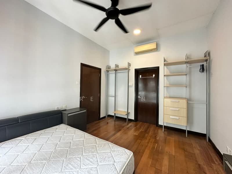 Servis Apartment untuk Disewa di Regalia Residence - Rex Tan - PropertyGuru.com.my
