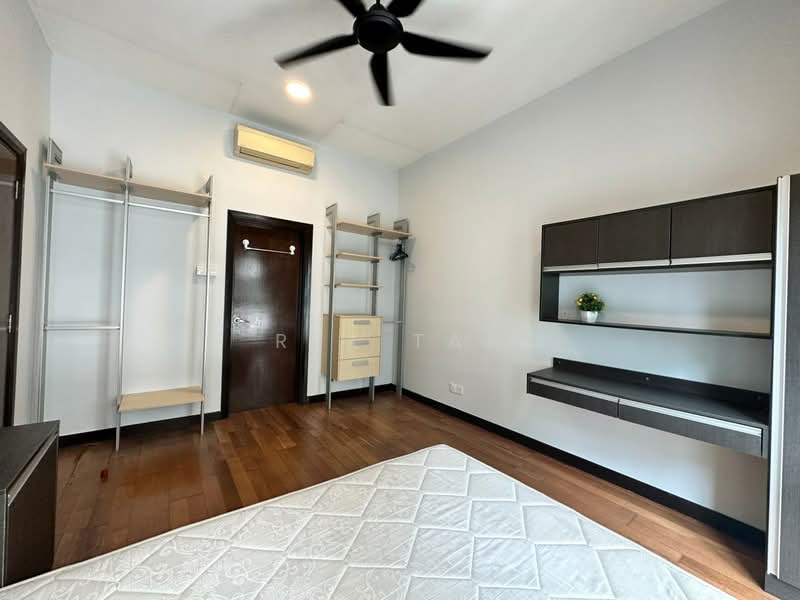 Servis Apartment untuk Disewa di Regalia Residence - Rex Tan - PropertyGuru.com.my