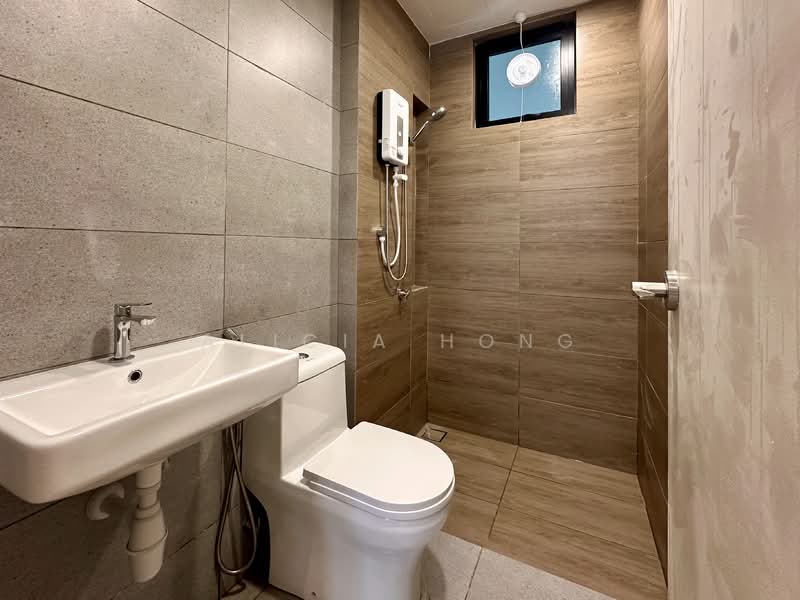 Service Residence for Rent at Vivo Executive Apartment - Alicia Hong - Vivo - Bathroom - PropertyGuru.com.my