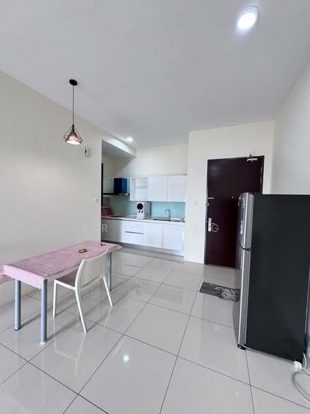 Servis Apartment untuk Disewa di 8Scape Residence @ Sutera - Kris Ong - Kitchen - PropertyGuru.com.my