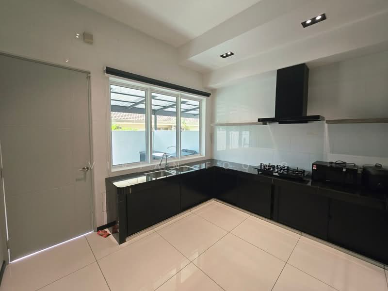 Semi-Detached House for Rent in Tiger Lane (Ipoh) - Vivian Foong - Kitchen - PropertyGuru.com.my